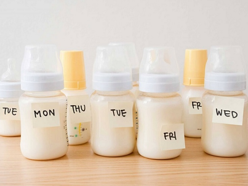 Dấu hiệu nhận biết sữa mẹ bị hư: Cách kiểm tra và phòng tránh